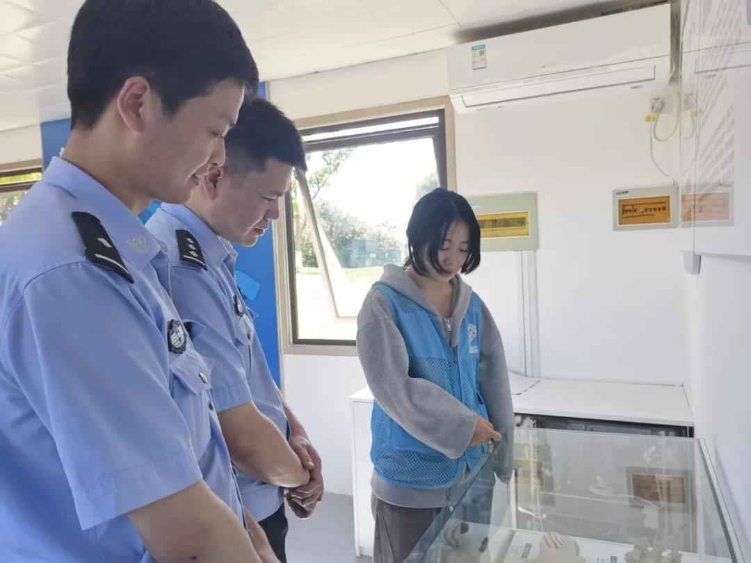 640.jpg 图片